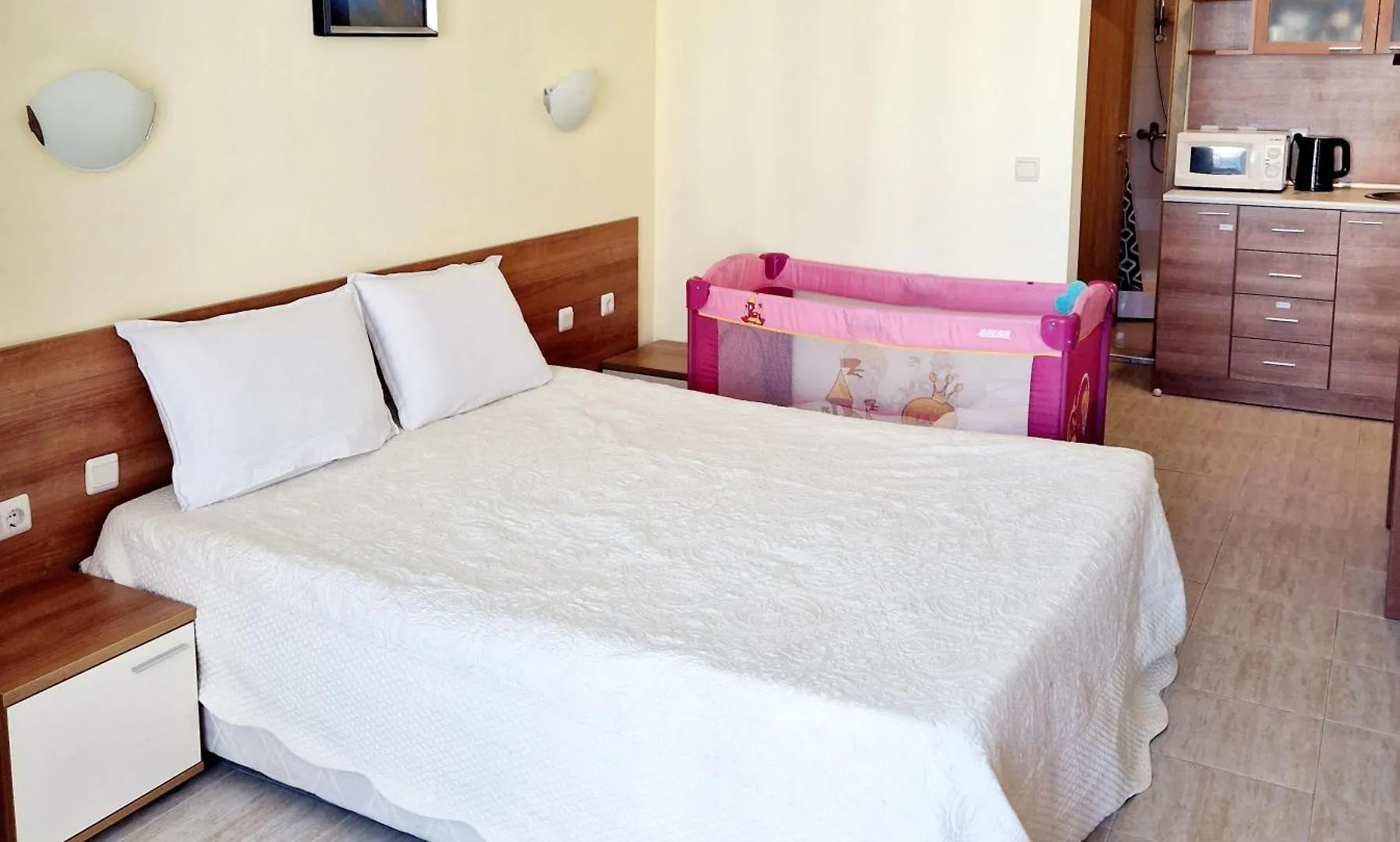 Pool View Apartment, Sunny Beach Resort Aparthotel