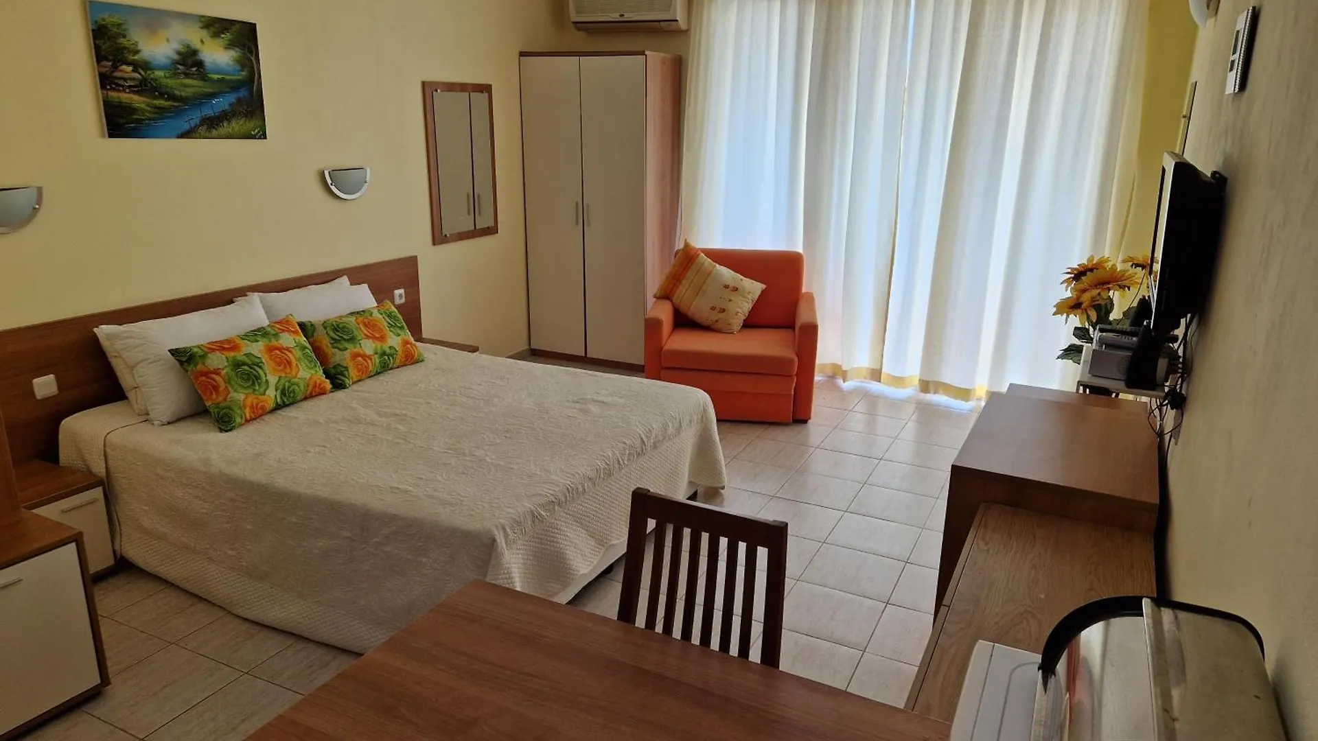 Pool View Apartment, Sunny Beach Resort Bulgaria
